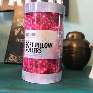 FREE with purchase Hot tools soft pillow rollers